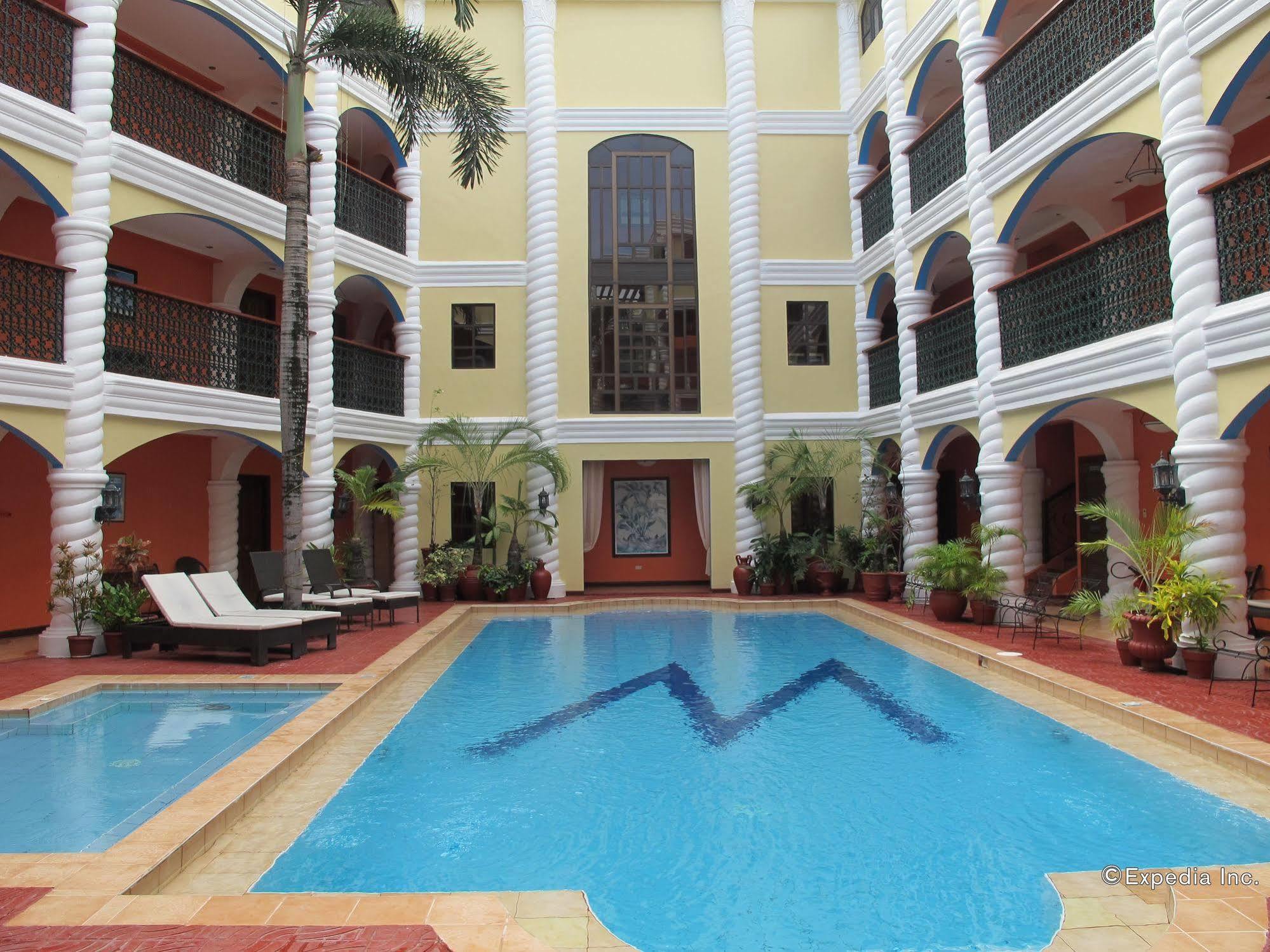 Marco Vincent Dive Resort Puerto Galera Exterior photo