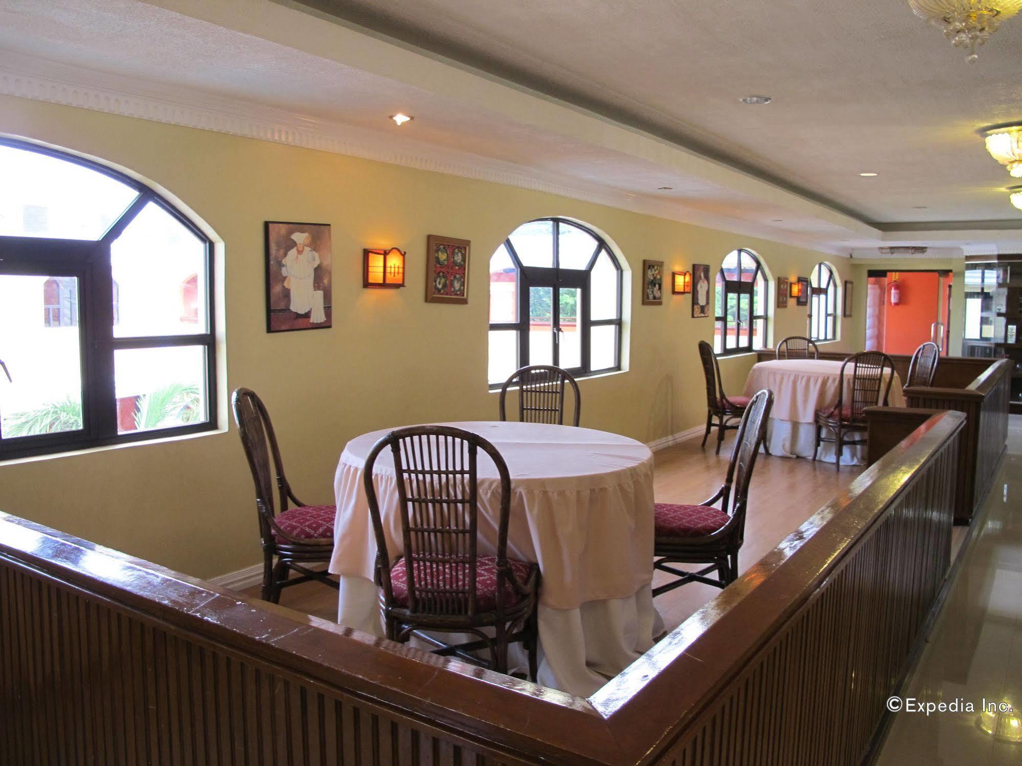 Marco Vincent Dive Resort Puerto Galera Exterior photo