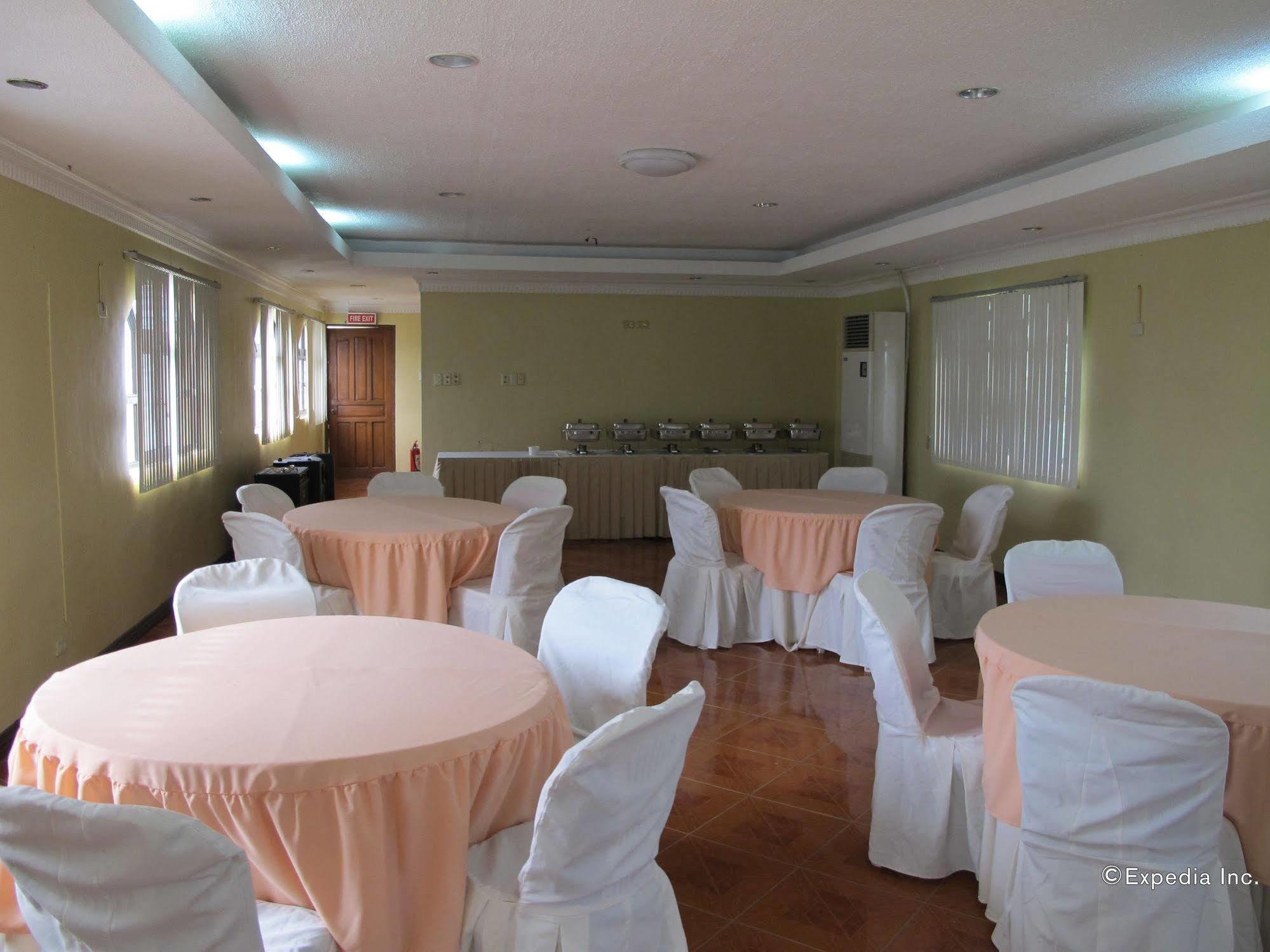 Marco Vincent Dive Resort Puerto Galera Exterior photo